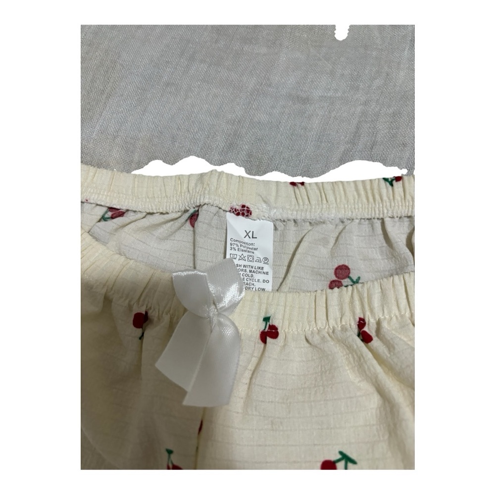 Pajama Set with Red Cherry Pattern and Red Piping W Size XL Cream/Red/Green - Picture 6 of 12